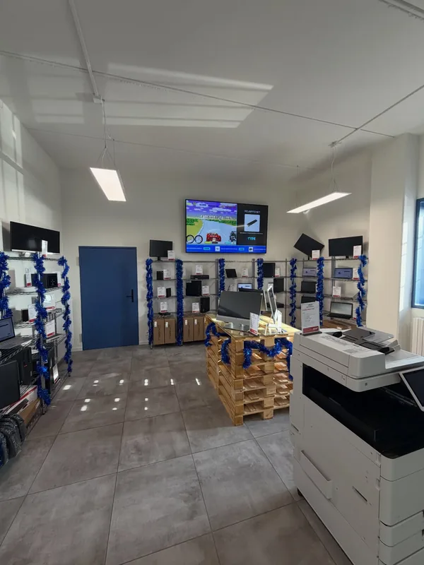 Showroom Vikast Curno — 4