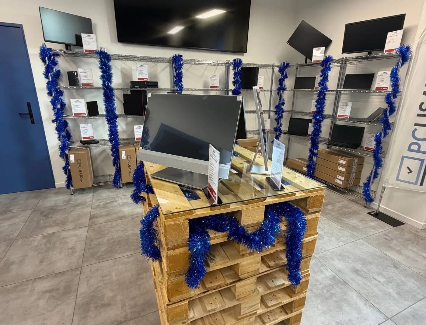 Showroom Vikast Curno